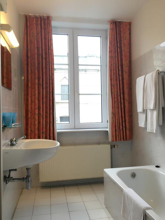 Hotel Claridge Blankenberge Esterno foto